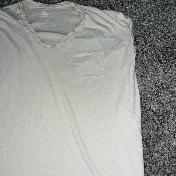 Tan oversized aerie tee - Picture 2 of 4